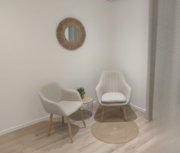 Séance hypnose ericksonienne cabinet Ajaccio - espace consultation Gregory Grossi